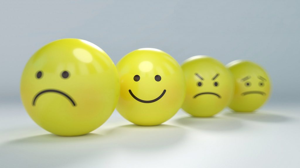 Jak zacząć sobie poprawnie radzić z emocjami? – 3 praktyczne sposoby.